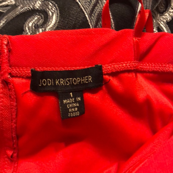 Prom dress - Picture 4 of 5